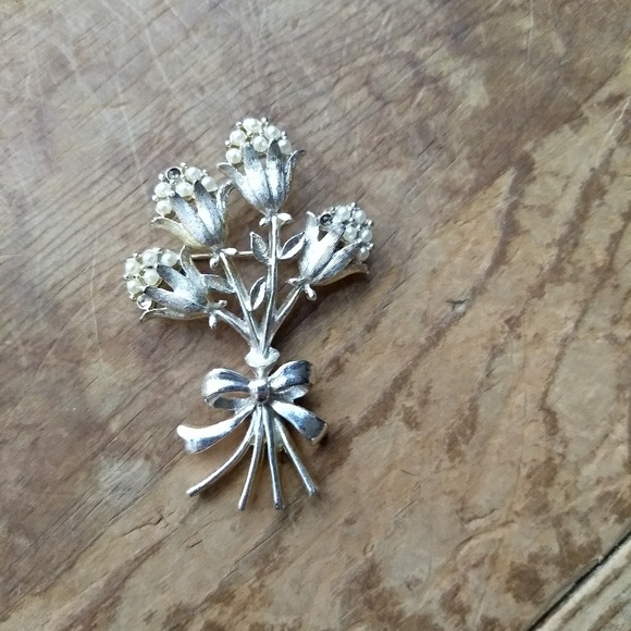 Vintage Napier flower bouquet brooch pin - Picture 4 of 5